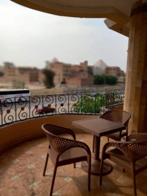 Star pyramids view inn